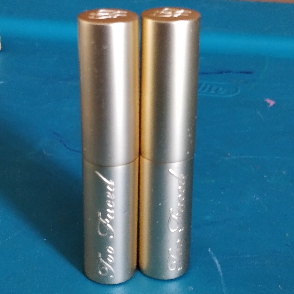 Too faced lipstick